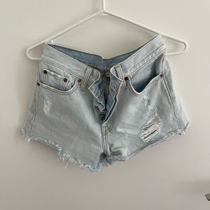 Levi’s size 26 light wash shorts